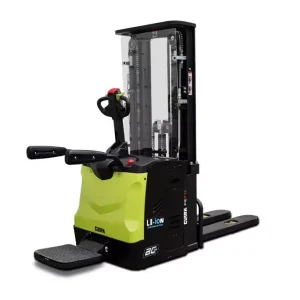 apilador eléctrico clark psx16 con plataforma abatible y capacidad de 1600 kg