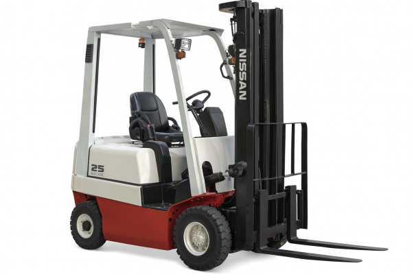 carretilla eléctrica nissan ocasión 2500 kg con mástil dúplex 4050 mm