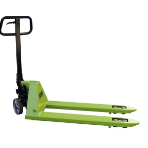 Transpaleta manual CLARK HPT Premium en color verde, con diseño ergonómico y ruedas resistentes para manejo de cargas pesadas.